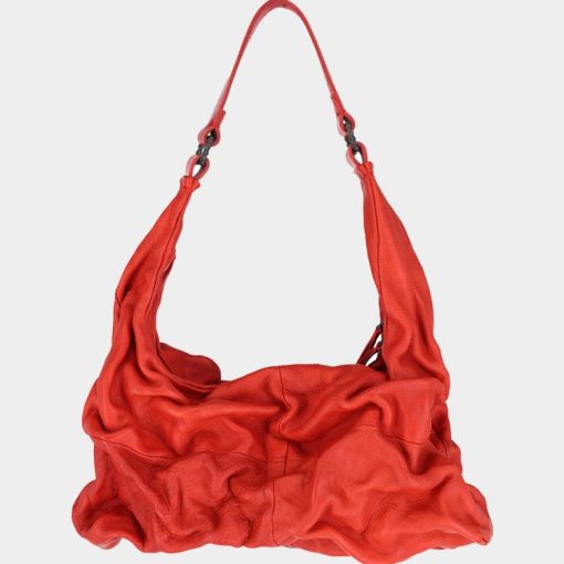 LUC01 Dirty Red